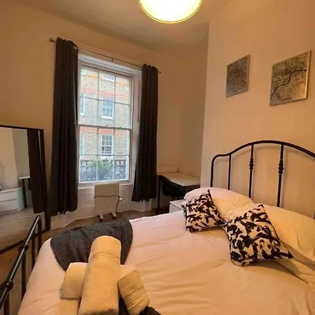 Stay In The Heart Of Soho London Exterior photo