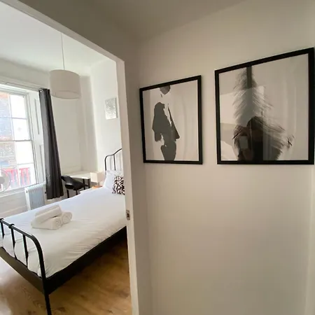 Stay In The Heart Of Soho London Exterior photo