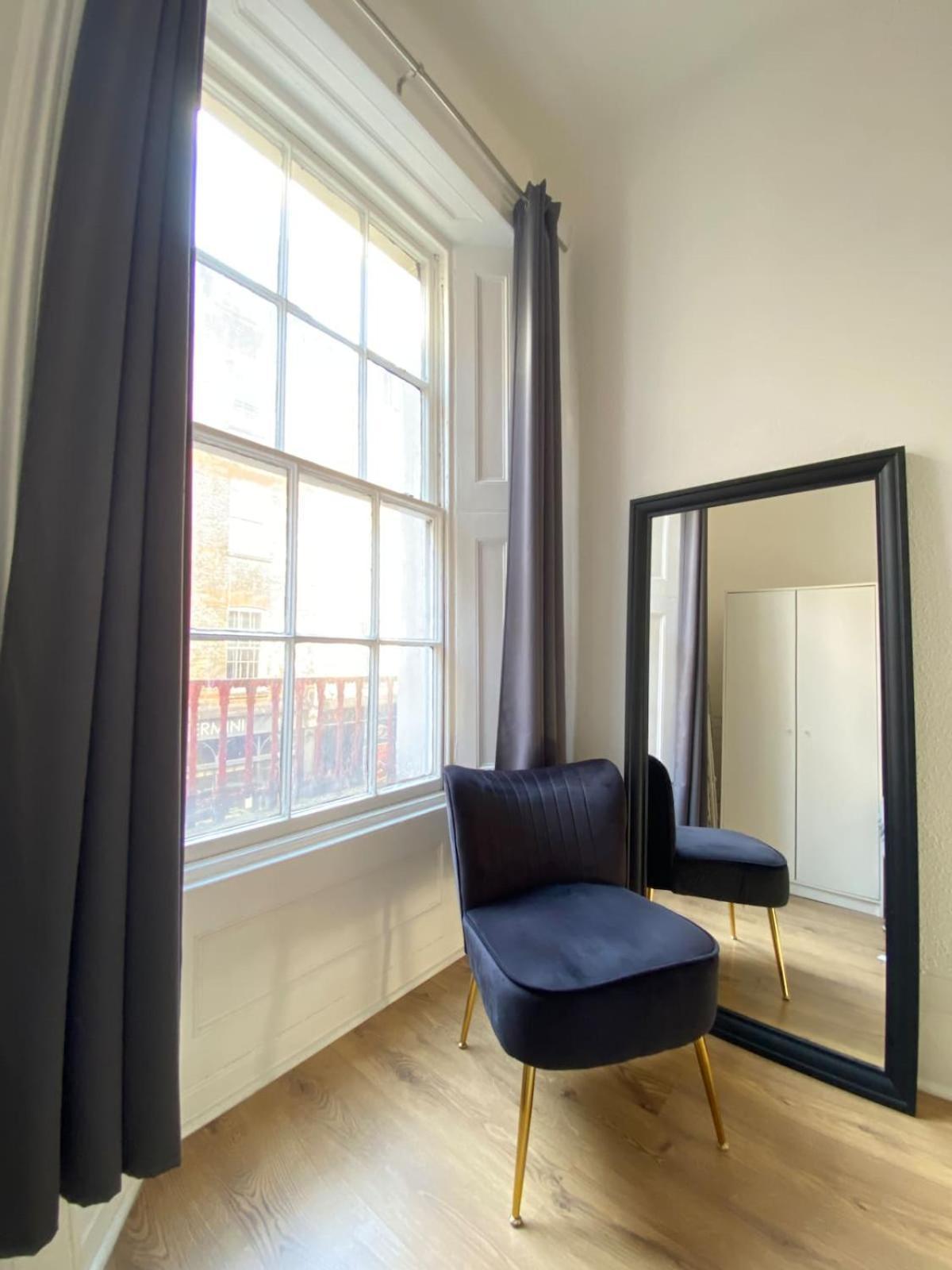 In The Heart Of Soho Apartment